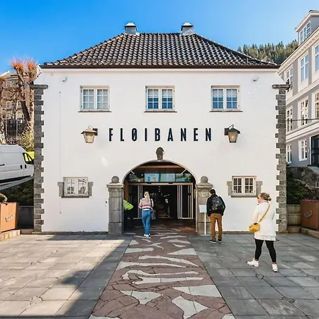 Apartament Dinbnb I 300m To Bryggen & Floien I Renovated 2023 *