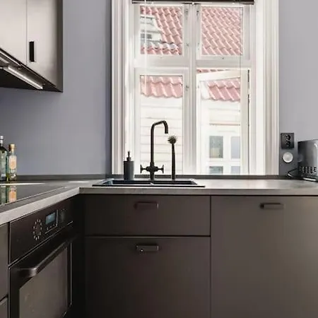 Dinbnb I 300m To Bryggen & Floien I Renovated 2023 베르겐